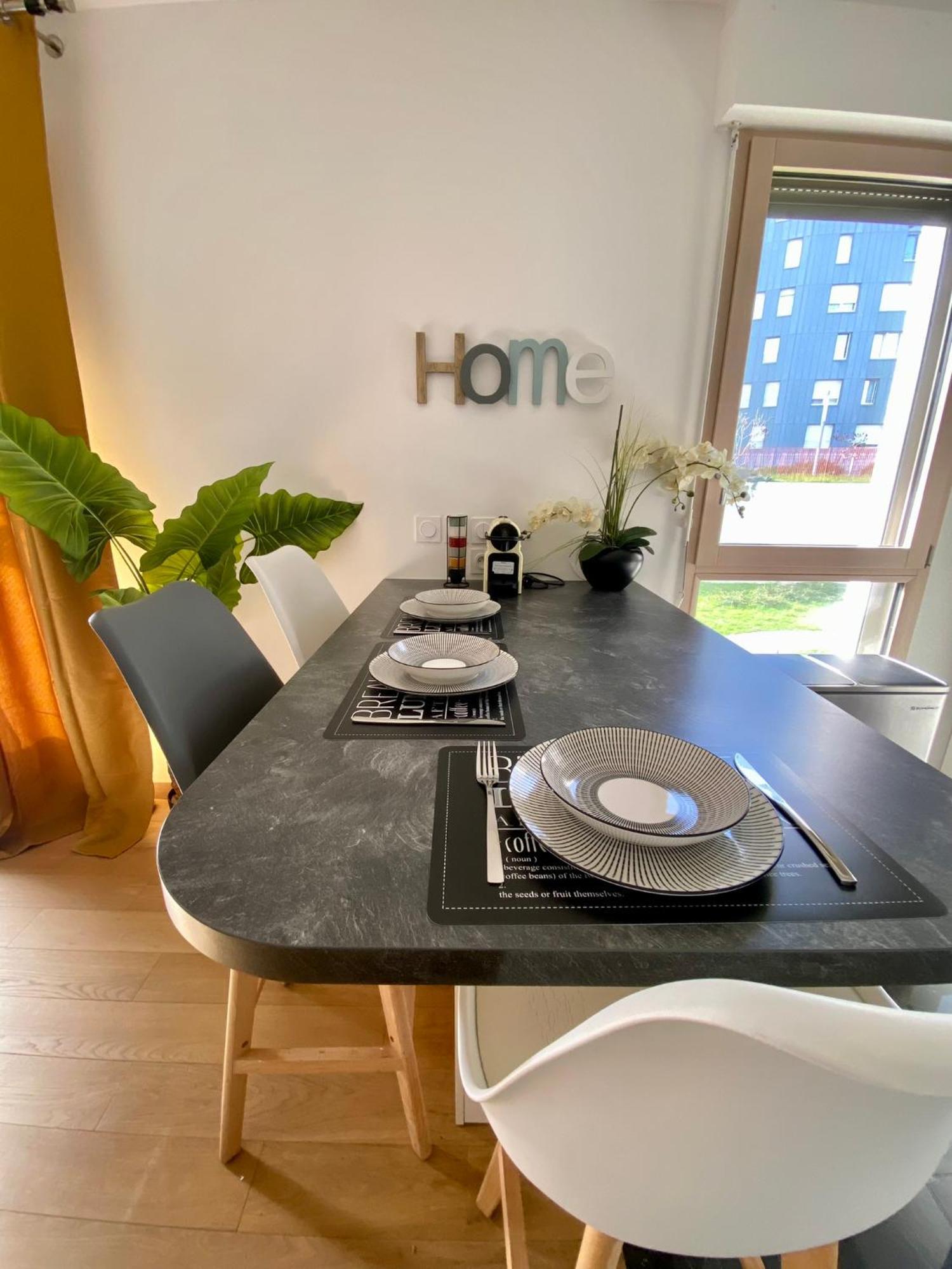 Loft Industriel A Cote De La Defense Lägenhet Nanterre Exteriör bild